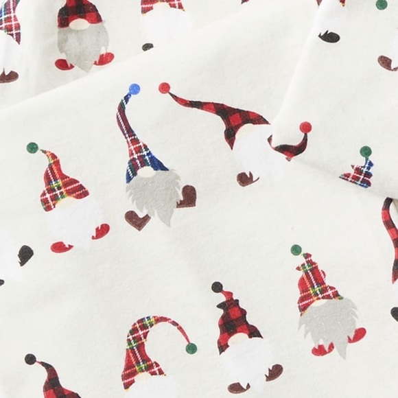 Holiday Gnome Organic Flannel Pajama Set L - Picture 2 of 8